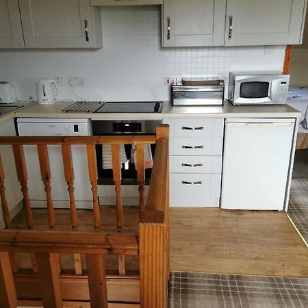 Greannan Upper Self Catering Apartment Blackwaterfoot Екстериор снимка